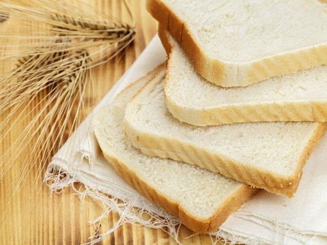 Ăn bánh mì có mập không