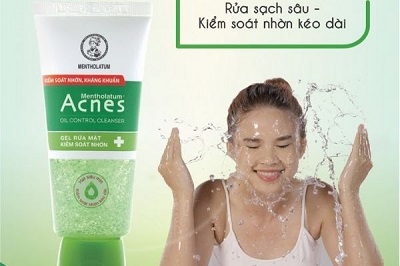 Sữa rửa mặt Acnes